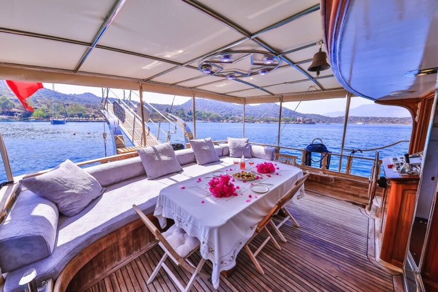 Kas: Limanagzi Beach & Island-Hopping Boat Tour with Lunch - Key points at a glance
