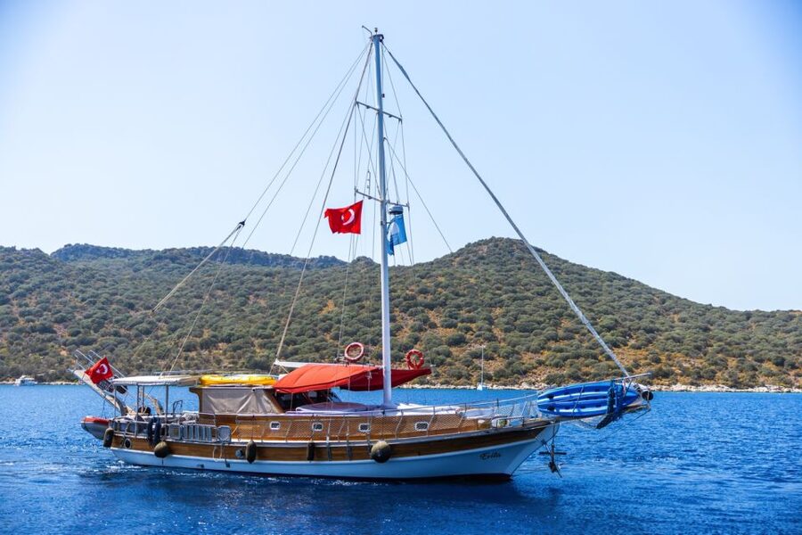 Kas: Limanagzi Beach & Island-Hopping Boat Tour with Lunch - Other swim stops you’ll feel in your schedule: Inonu Bay and Ufakdere Bay
