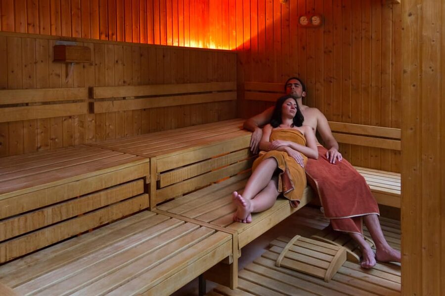 Kemer: Turkish Bath Expereince with Hotel Transfers - Tea, soap, and what to bring for a smooth experience