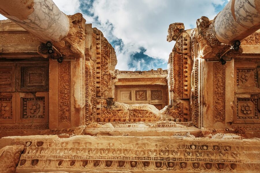 Kusadasi: Best of Ephesus in 1 Day - The House of Virgin Mary: peaceful grounds with Vatican recognition