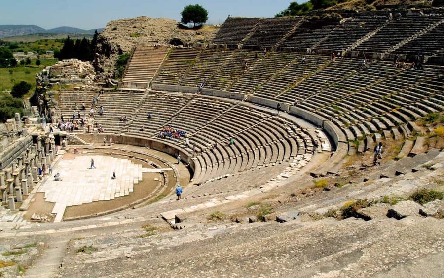 Kusadasi: Ephesus and Virgin Mary Tour for Cruise Guests - Guides That Make or Break the Ephesus Experience