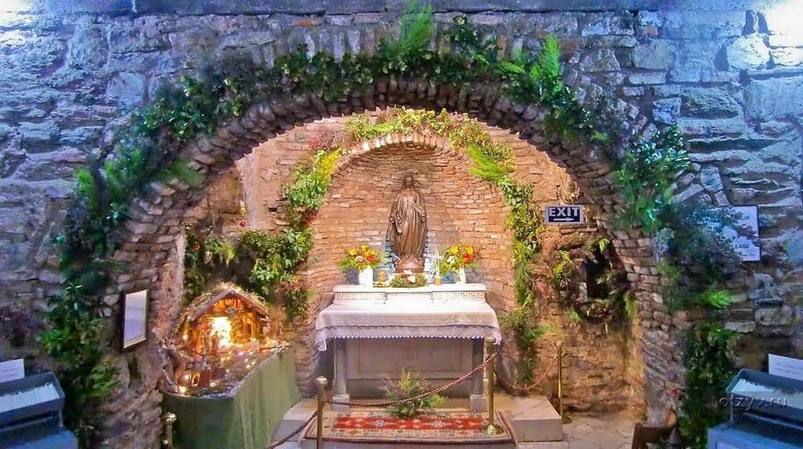 Kusadasi: Ephesus and Virgin Mary Tour for Cruise Guests - Lunch and Turkish Handicrafts: Where the Day Can Go Either Way