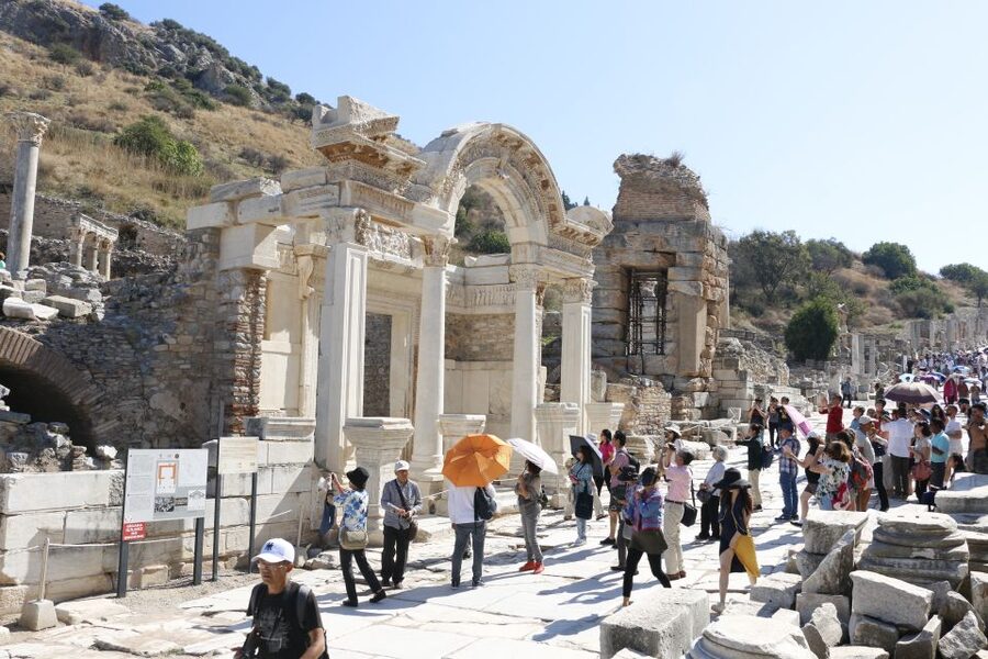 Kusadasi or Selcuk: Full-Day Ephesus Tour with Lunch - Key Things That Make This Ephesus Day Tour Worth It
