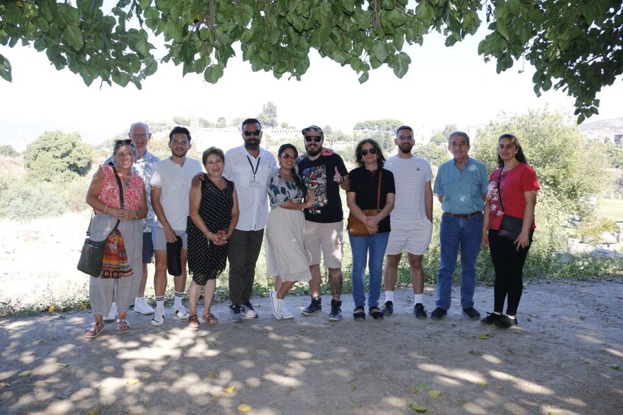 Kusadasi or Selcuk: Full-Day Ephesus Tour with Lunch - The Big Ephesus Sights, Odeon to the Great Theater
