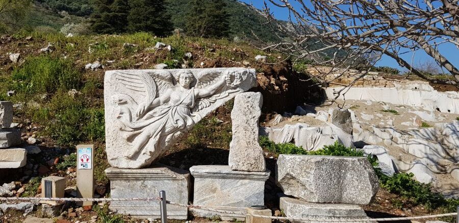 Kusadasi Port: All Inclusive Ephesus Tour (Skip-The-Line) - Temple of Artemis and the photo angles you’ll actually care about