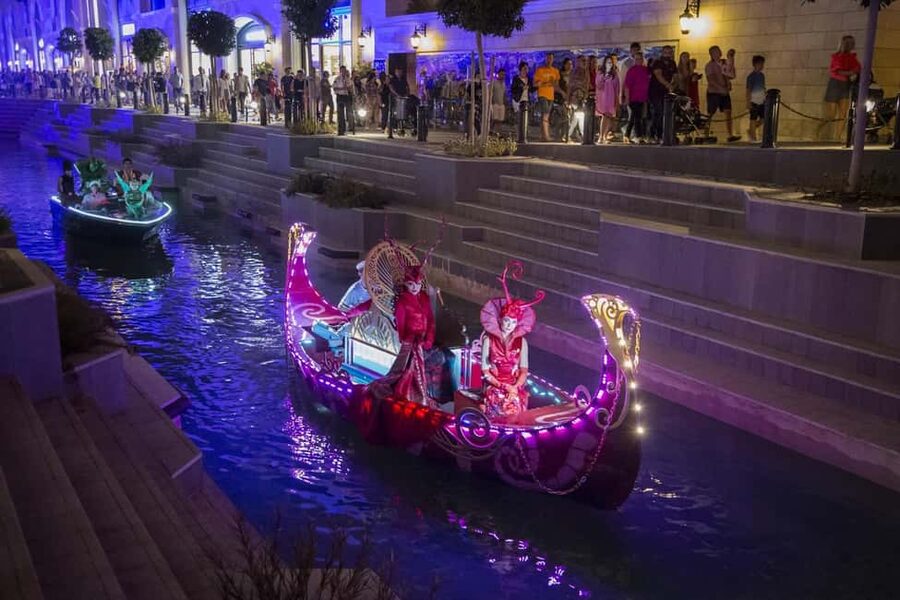 Land of Legends Night Light&Gondola Show:Antalya,Alanya&Side - Who should book this night light and gondola show