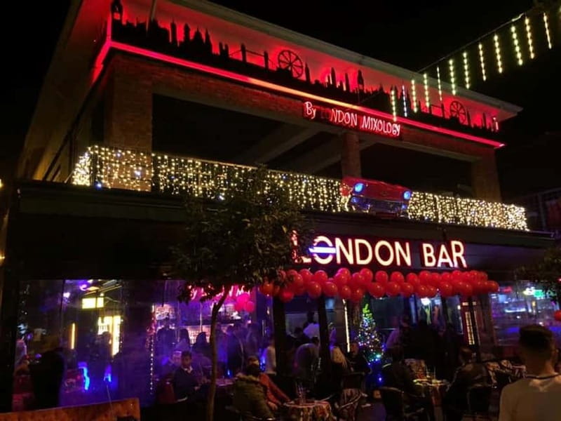 London Bar Meetup: Entry, Safe Original Drink & Transfer - 100% Original Alcohol Guarantee, What It Means for Your Night