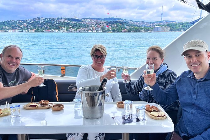 Luxury Bosphorus Yacht Tour – Asian Side Stop & Exploration - Fortifications at the Narrow Points: Rumeli Fortress and Anadolu Hisarı