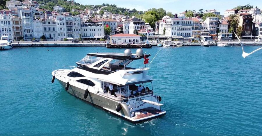 Luxury Private Yacht Rental - Hotel van pickup in a non-smoking private vehicle
