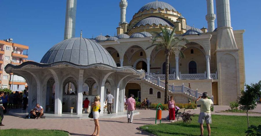 Manavgat River Cruise and Bazaar Tour w/ Lunch - From Hotel Pickup to River Views: How the Day Really Unfolds