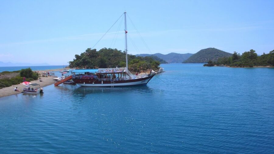 Marmaris All-Inclusive Boat Trip with Free Sunbed & Lunch - Phosphorus Cave (Blue Cave): the stop that makes the tour worth it