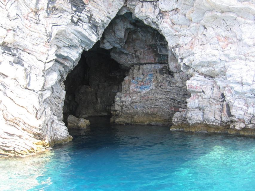 Marmaris: All-Inclusive Pirate Boat Trip with Pickup Option - BBQ Lunch and Drinks: What’s Included, What’s Not