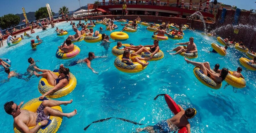 Marmaris: Atlantis Water Park Transfer and Entry Ticket - Pickup times and the 7-hour reality check
