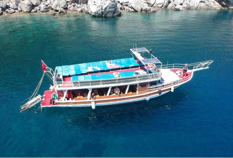 Marmaris Boat Trip Lunch & Unlimited Soft & Alcoholic Drinks - Heaven Island Fish Farm Stop, Quick Fun Before the Swim Breaks