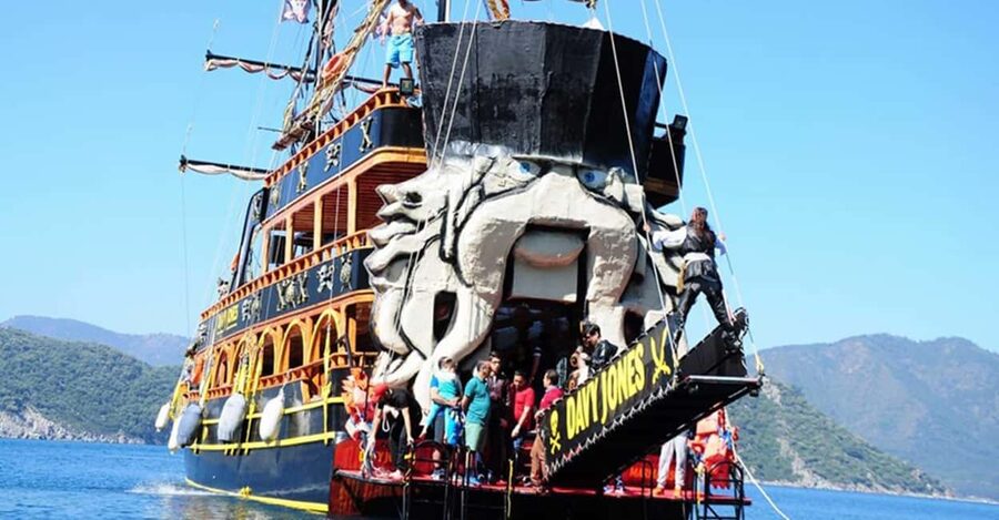 Marmaris Pirate Boat w/ Lunch, Unlimited Alcoholic Drinks - Price and Value: Is $61 a Good Deal for Marmaris?