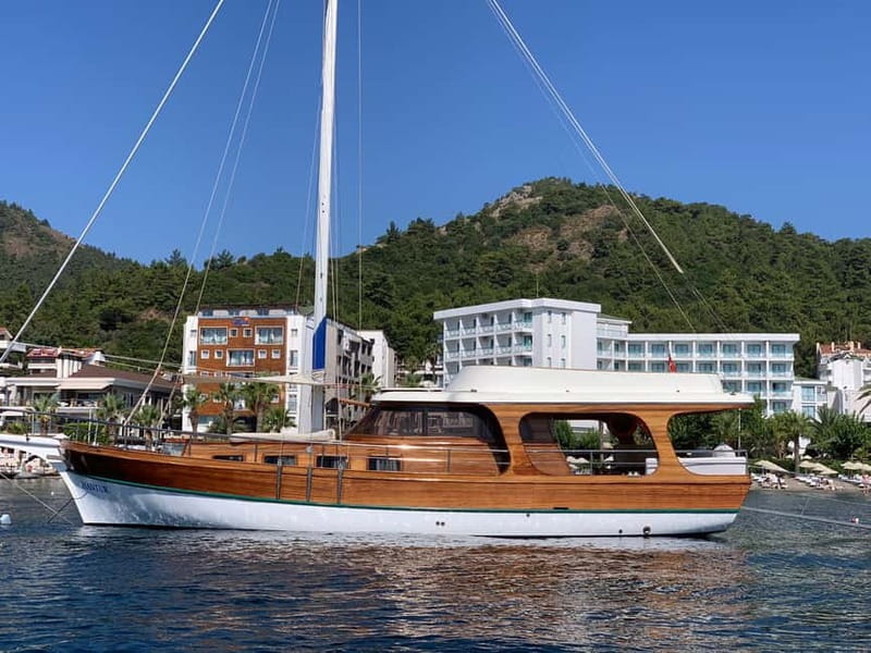 Marmaris: Private Boat Cruise w/ Lunch and Soft Drinks - Price and value for groups, up to 8 people