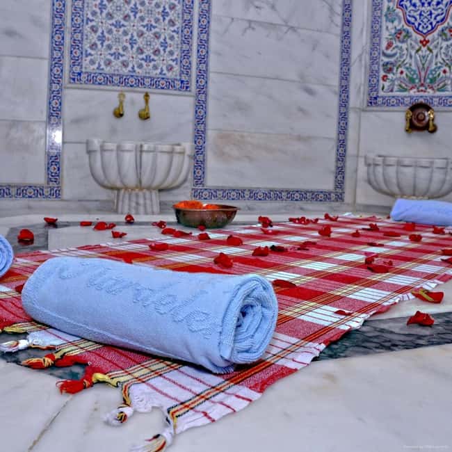 Marmaris: Turkish Bath Tour with Transfers & Oil Massage - Sauna first: where heat prepares your skin for the scrub