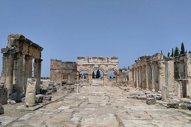 Pamukkale and Hierapolis Daily Tour From Antalya - Pickup, comfort, and the early start math