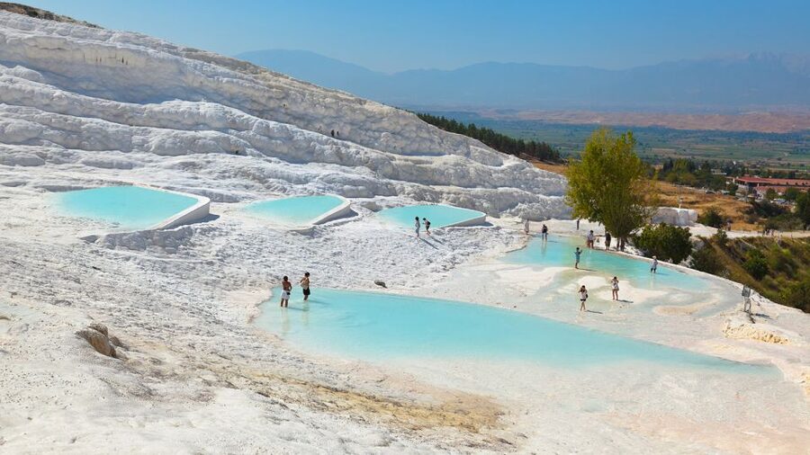 Pamukkale and Hierapolis Full-Day Guided Tour - Food, shopping stops, and avoiding the unpleasant surprises