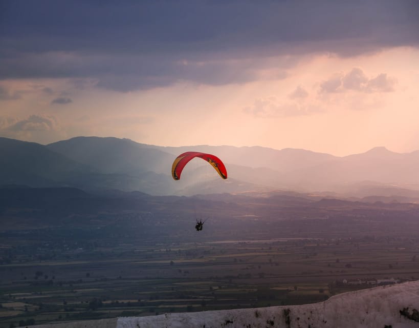 Pamukkale: Tandem Paragliding with Ancient Hierapolis Views - Meeting the pilots, safety setup, and how tandem really works