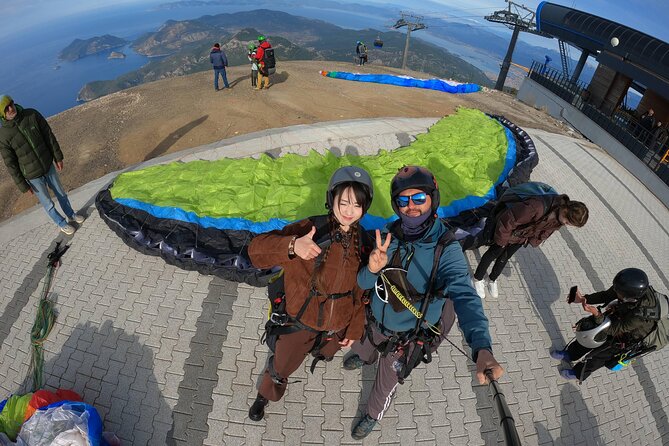 Paragliding Oludeniz - Fethiye, Turkey - Stop at Oludeniz Beach: landing, wind-down, and quick final moments