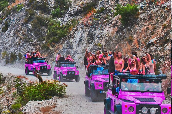PINK JEEP TOUR - Alanya Jeep Safari - Stop 2 Dim Magarasi Cave: The Big Cave Moment (Ticket Extra)