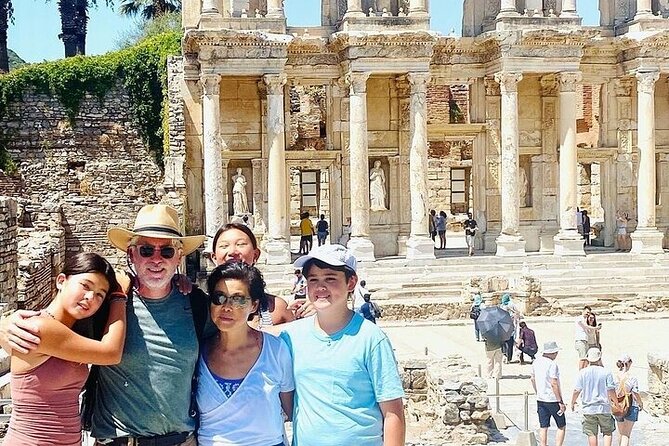 Private Biblical Ephesus Tour from Kusadasi Port with Lunch - Stop 1: Meryemana, the Virgin Mary House Near Ephesus