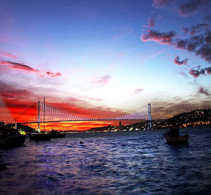 Private Bosphorus Yacht Experience in Istanbul - A private Bosphorus yacht is the shortcut to real sea views