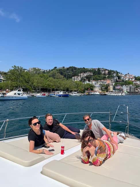 Private Bosphorus Yacht with Local Guide and Snacks - Meeting at Balıkçı Kemal and Getting Your Bearings Fast