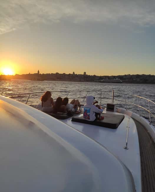 Private Bosphorus Yacht with Local Guide and Snacks - Ortaköy and Bebek: The Waterfront Neighborhood Feeling