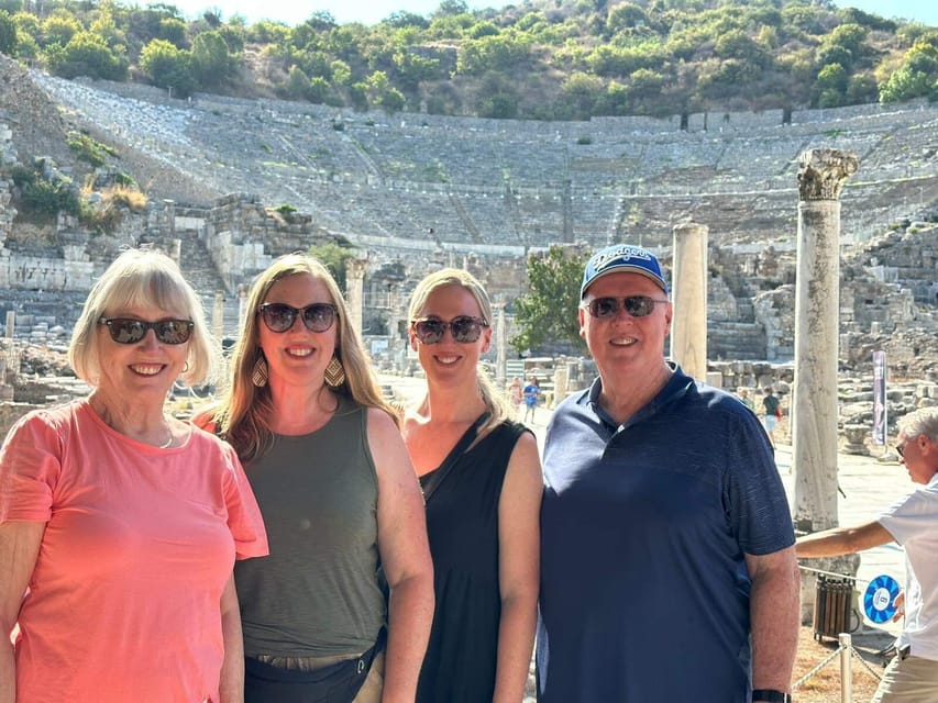PRIVATE EPHESUS TOUR FOR CRUISERS: from Kusadasi Cruise Port - Meeting at the exit gate, then settling into the A/C minivan