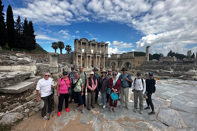 PRIVATE EPHESUS TOUR FOR CRUISERS: On-time Return and Skip-Line - Shopping stops in Kusadasi: how to enjoy the culture without buyer stress