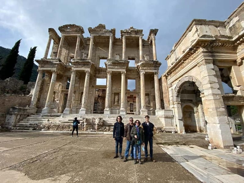 Private Guided Biblical Ephesus Tour with Lunch - St. John’s Basilica and the Ayasoluğ Hill Connection