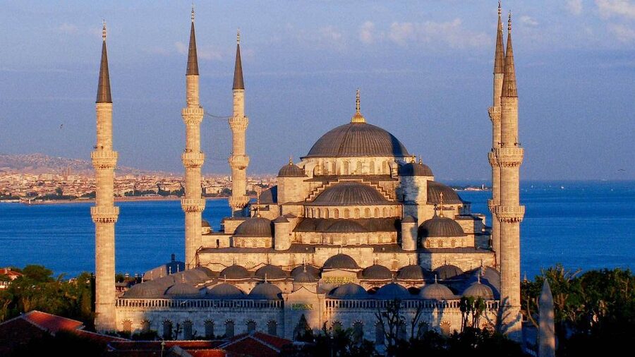 Private Historic Istanbul Half-Day Sightseeing Tour - What about transportation, lunch, and tickets?