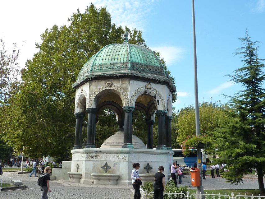 Private Historic Istanbul Half-Day Sightseeing Tour - Things to pack and wear for a comfortable walk