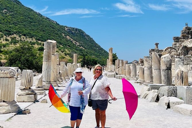 PRIVATE TOUR FOR CRUISERS: Mary's House (Meryemana) and Ephesus - Entering Ephesus: what 2 hours gets you in the ancient city
