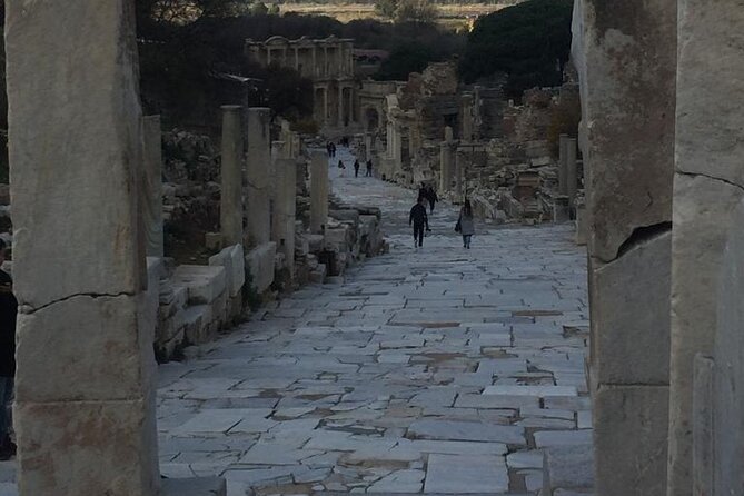 Private Tour from Izmir to Ephesus, Artemission, Virgin Mary House incl. Lunch - Temple of Artemis at Artemission: short stop, big history, modest remains