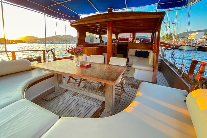 Private VIP Gulet Boat Tour With Lunch in Bodrum For 6 Hour - Private gulet, quiet bays, and easy Bodrum harbor starts