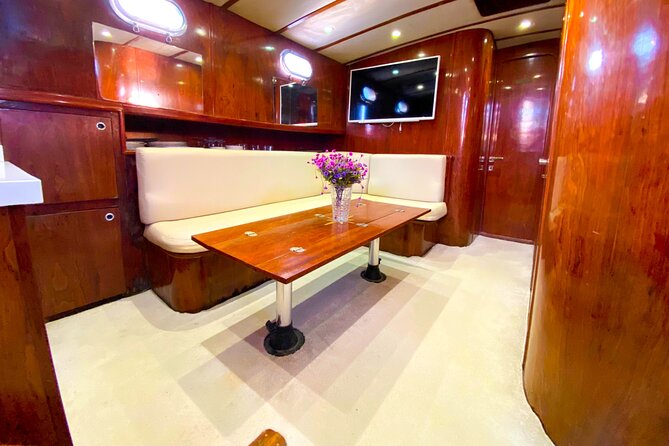 Private VIP Gulet Boat Tour With Lunch in Bodrum For 6 Hour - Red Bay: the last cove, then the fruit-and-return finish