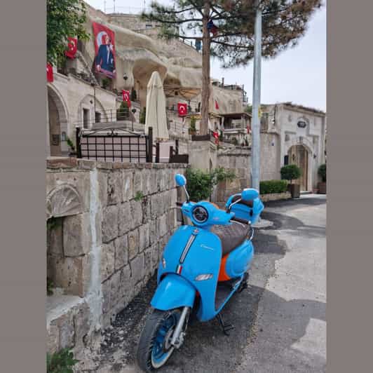 Rental Scooter Göreme - Helmets and standard insurance: what they cover, and how to ride like it matters