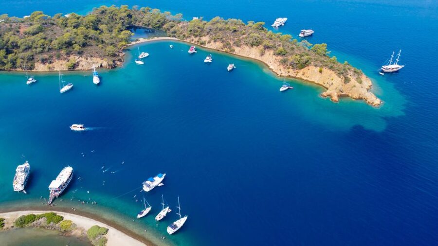Sarigerme: 12 Islands Boat Trip with Lunch and Transfer - Getting to the Boat: Hotel Transfer and a Predictable Timeline