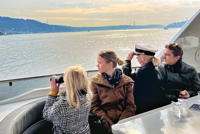 Scenic Bosphorus Sunset Cruise – 2.5 Hours of Luxury & Views - Your route through the Bosphorus: what you will see, in order