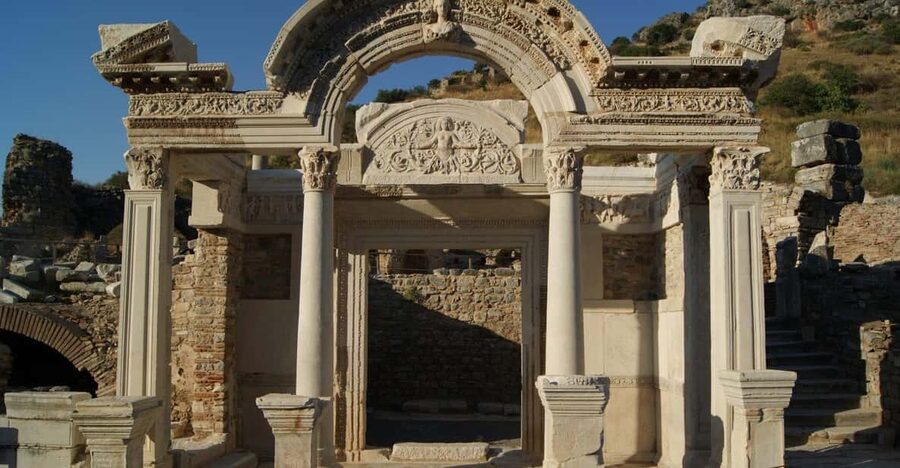 Shore Excursions: 3 Hours Easy Ephesus Tour - Terrace Houses: what to plan for and what you might skip