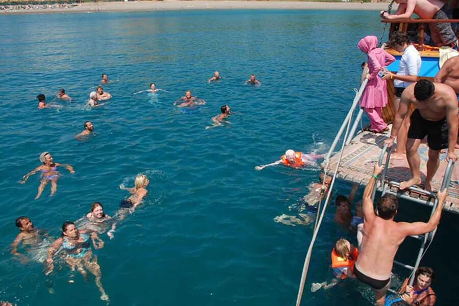 Side: Dolphin Island Boat Tour, Lunch, Sotf Drinks& Swimming - Entering The Day: Side Pickup and the Manavgat Warm-Up