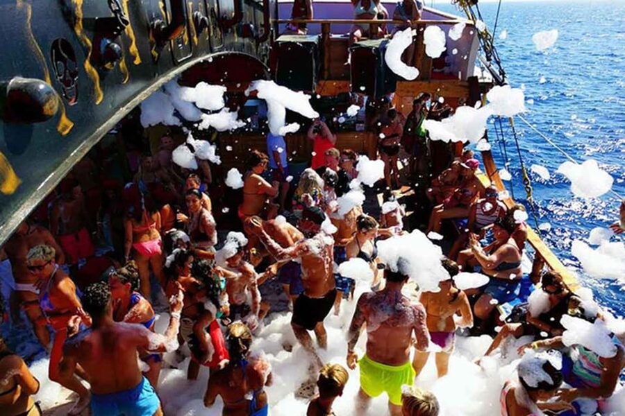 Side: Dolphin Island Boat Tour, Lunch, Sotf Drinks& Swimming - What to Bring, What to Skip, and Seasickness Reality