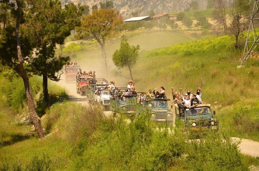 Side: Green Canyon and Waterfall Jeep Safari with Lunch - Your swim plus photos plus foam: how the fun moments work