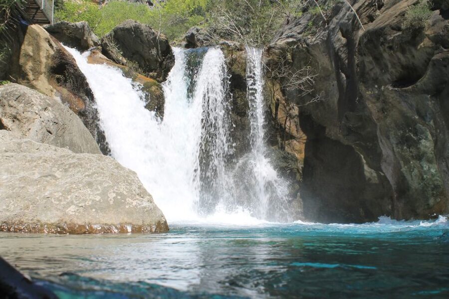 Side: Green Lake Boat Tour, Swimming, and Oymapinar Dam - Lunch and the Orange Grove: Food Break That Feels Local