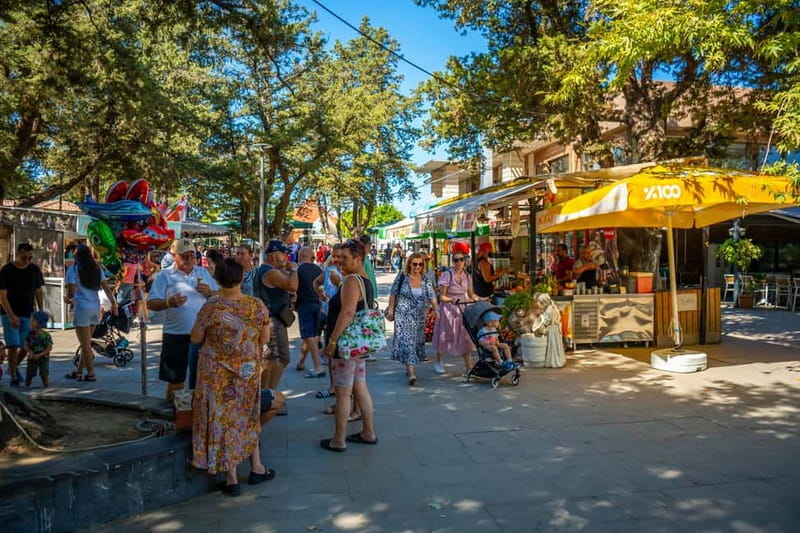 Side: Manavgat River Boat Trip & Grand Market w/ Lunch - Grand Bazaar in Manavgat: bargains, Blue Mosque views, and real local chaos