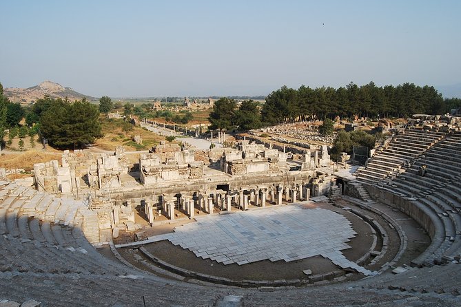 SKIP-THE-LINE: Group & Private Ephesus Tour ENTRY FEE & LUNCH - Private tour feel, group efficiency, and what your guide can change