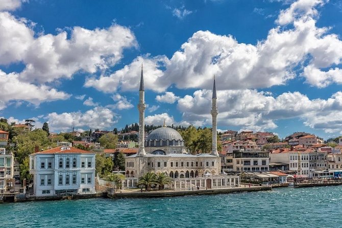 Small-Group Bosphorus Cruise and Istanbul’s Egyptian Bazaar - Transfers, Timing, and Small-Group Reality (Max 15)